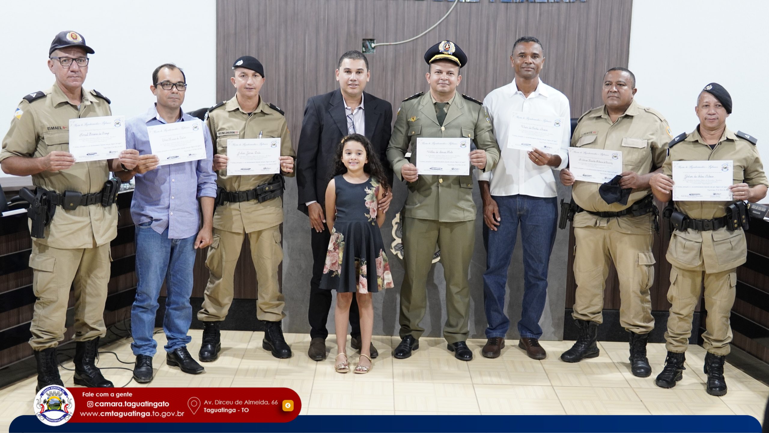 Entrega de Moção de reconhecimento